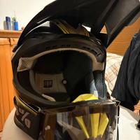 Casco Integrale con mascherina, CGM marco italiano