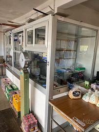 Ufficio da magazzino