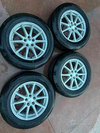 Cerchi in lega evoque da 17 originali