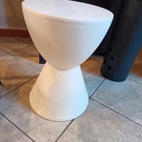 Sgabello Kartell Prince Aha bianco crema 
