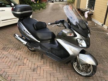 Suzuki Burgman 650 Executive