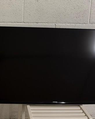 Samsung Smart TV 40” Full HD – UE40J6200AKXXZT