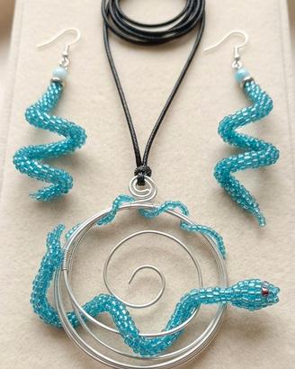 set pendente  orecchini serpenti perline 