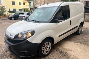 FIAT DOBLO' CH1 LOUNGE 1.6 MJET 105 CV 3 POSTI .