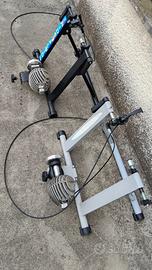 Coppia di rulli per allenamento bicicletta.