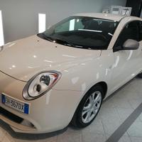 Alfa Romeo MiTo 1.3 JTDm-2 95 CV S&S Distinctive