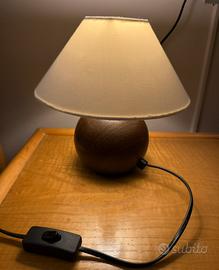 Lampada da Comodino in Legno, Paralume in tessuto