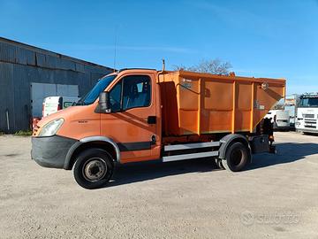 Camion Iveco Daily 60C18 Vasca