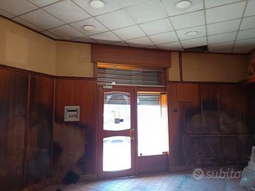 Locale Comm. con Agibilità FL305