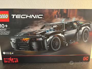 Lego Technic The Batman - Batmobile 42127