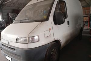 Fiat Ducato 2.8 TD 2000 – Passo medio tetto alto