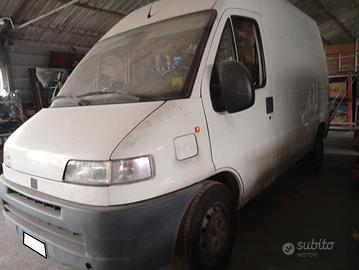 Fiat Ducato 2.8 TD 2000 – Passo medio tetto alto