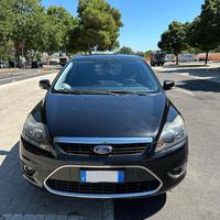 Ford Focus GPL 2008 Titanium