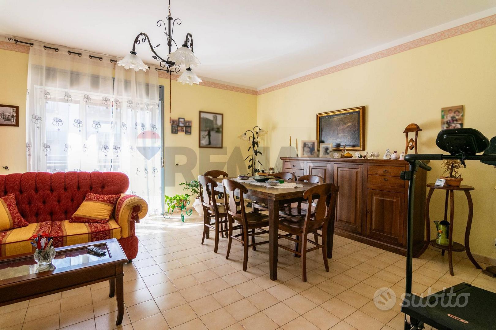 Appartamento - Lentini - Vista 2