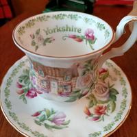 tazzina con piattino Royal Albert   Yorkshire