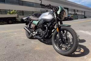Moto Guzzi V7 850 Centenario