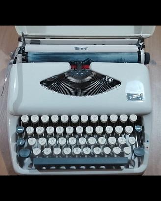 Triumph Tippa macchina da scrivere