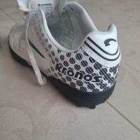scarpe calcetto Kronos 40