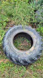 Pneumatico mietitrebbia