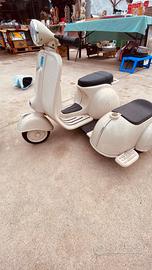 Gioco vespa Piaggio batteria 6Vmanca caricabatte