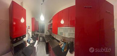 Cucina completa rossa con elettrodomestici – €150