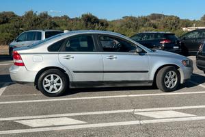 Volvo S40 benzina GPL  1800cc.