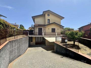 Rif.ML114| bifamiliare trecastagni