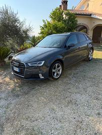 Audi A3 SPB 30 g-tron S tronic Sport