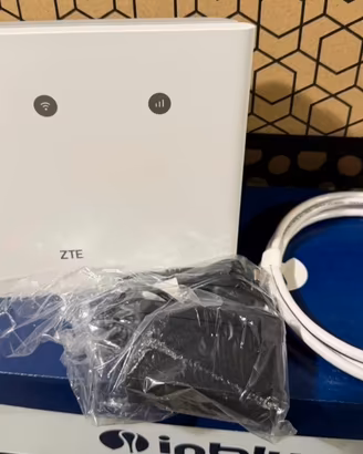 Modem FWA indoor 4g wi-fi 6 ZTE MF296D