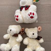 Orsetti peluche bianchi