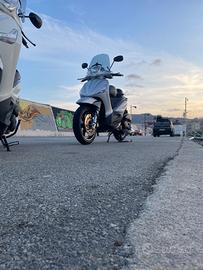 Piaggio Beverly 350 - 2020