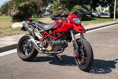 Hypermotard 1100S
