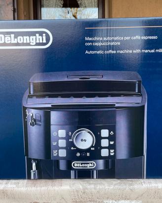 Macchina caffé DeLonghi Magnifica S