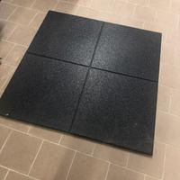 Pavimento gommato palestra - 8 pezzi 100x100x2