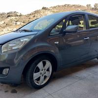 kia venga 1400 CDRI \ hiunday IX20