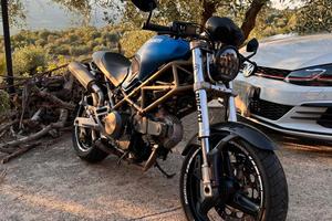 Ducati Monster 600 A2
