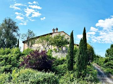 Porzione di Casolare Duplex con giardino PR/122