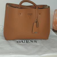 borsa GUESS Meridian Girlfriend Satchel Cognac