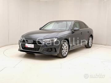 AUDI A4 5ª serie - A4 35 TFSI S tronic