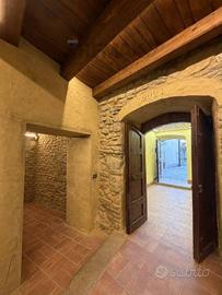 Immobile di 90 m² con 3 locali a Caprino Bergamasc