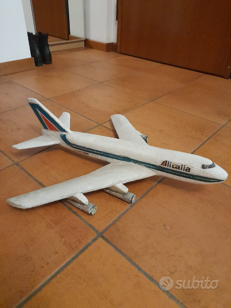 Modellino aereo Alitalia