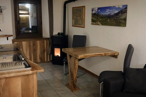 Piccolo alloggio vacanze in campagna con giardino