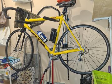 bicicletta da corsa cannondale