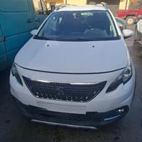 Peugeot 2008 BlueHDi 100 Allure (73 kw)