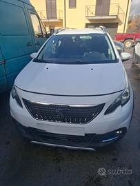 Peugeot 2008 BlueHDi 100 Allure (73 kw)