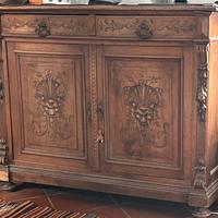 Credenza in noce