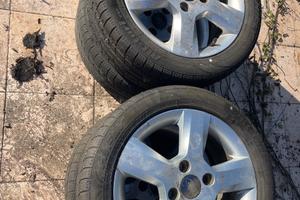 4 cerchi in lega + gomme ford