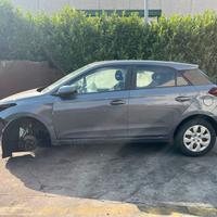 ricambi usati HYUNDAI i20
