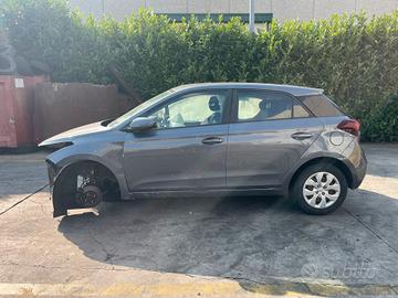 ricambi usati HYUNDAI i20