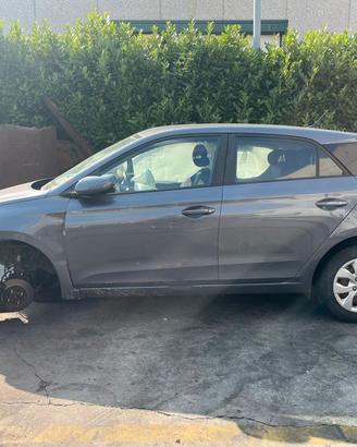 ricambi usati HYUNDAI i20
